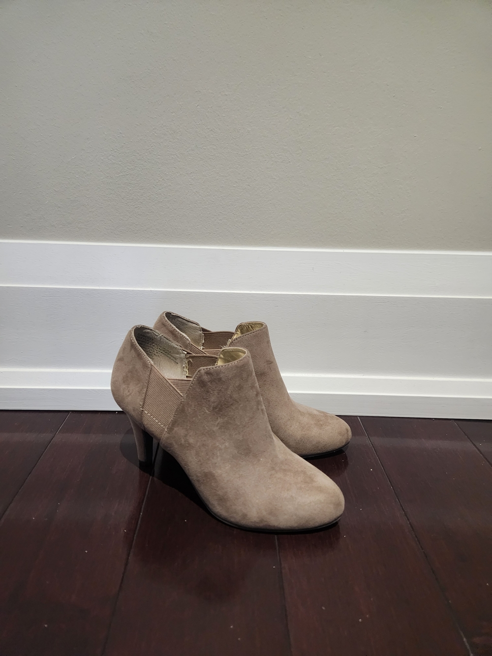 Nine West Taupe Suede Ankle Booties
